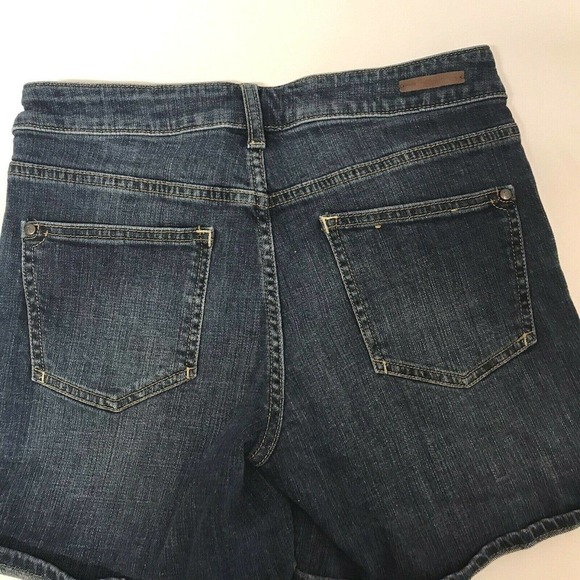 Pilcro and the Letterpress Size 27 Script Mom Jean Shorts Women 6.5" inseam - Picture 4 of 4